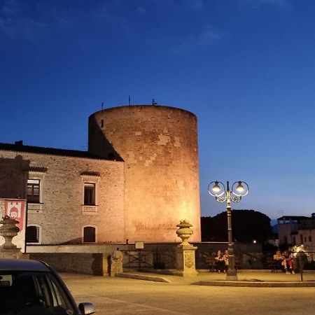 Suite D'Avalos Venosa Exterior foto