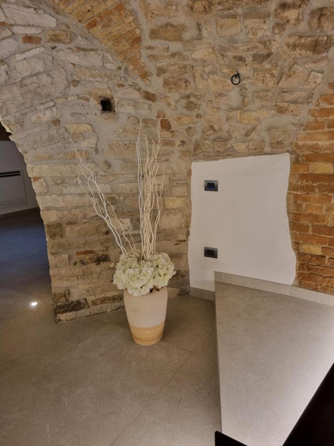 Suite D'Avalos Venosa Exterior foto